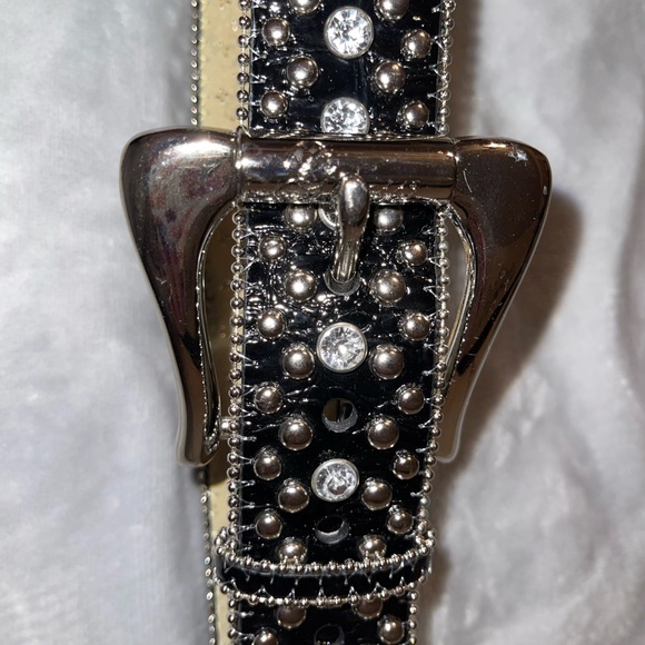 Guess Bling Black Rhinestone Belt size large EUC - Picture 2 of 3